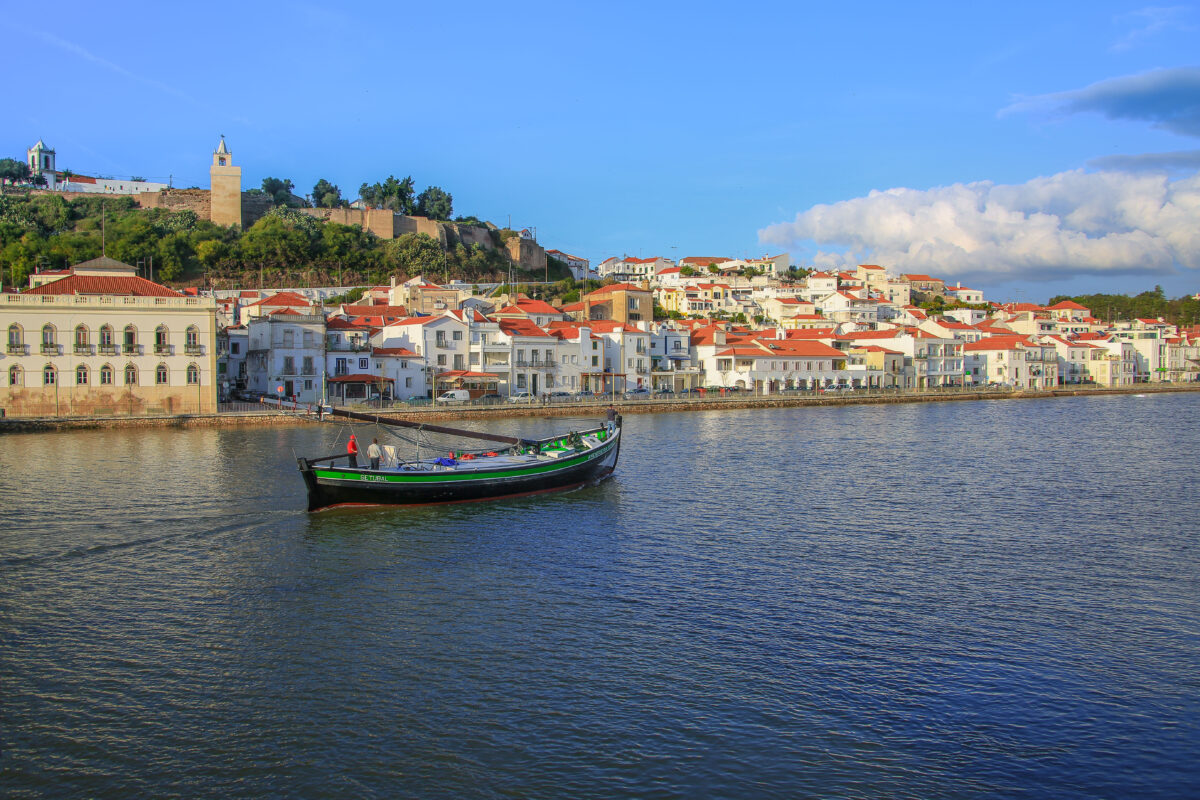 Passeios no Galeão do Sal no Rio Sado